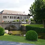 Haras Des Chartreux Szálloda 3*