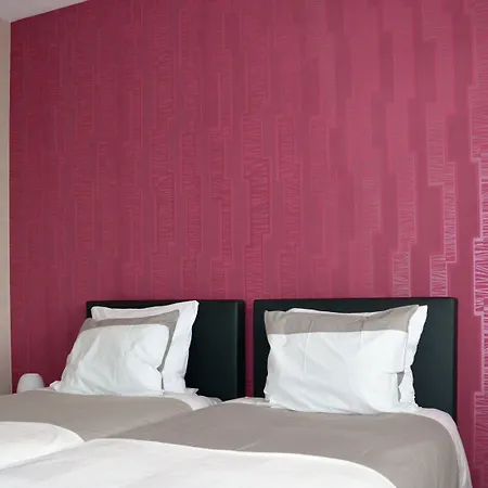 Hotel Haras Des Chartreux 3*