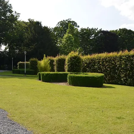 Hotel Haras Des Chartreux 3*